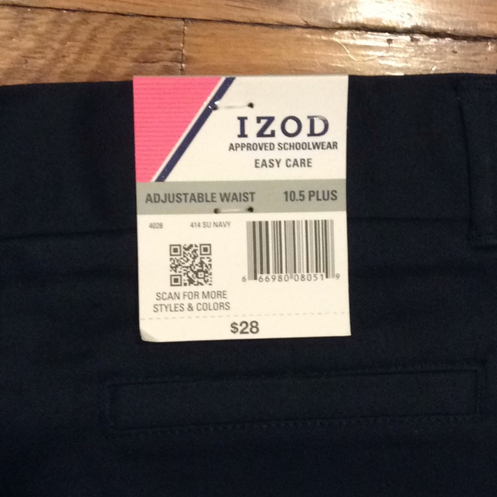 NWT IZOD school uniform Bermuda shorts